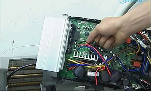 白山美的空调电话是多少